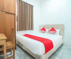 OYO 150 Harmoni Residence