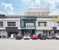OYO 90399 Green Home