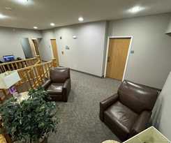 Hotel Garner Inn and Suites