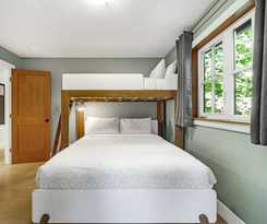 Hotel Sunwolf