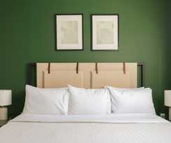 Sosuite at The Vine - Old City