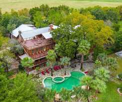 Hotel Moon River Ranch