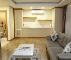 Fly Suites