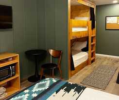 Hotel Jackalope Motor Lodge