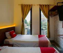 SUPER OYO 3109 Point Inn