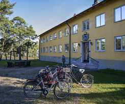 Hotel STF &Ouml;stra Flygeln Bunge Vandrarhem
