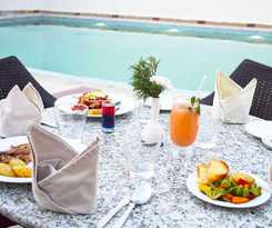 Hotel The Competent Palace