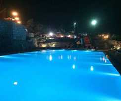 Hotel Olive Gardens Resort