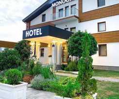 Hotel Monogram