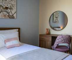 Hotel Searocks Exclusive Villas Resort