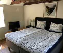 Hotel &Aring;mund Vin and Fruktg&aring;rd