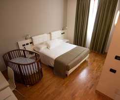 Master Hotel
