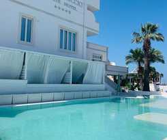 Bianco Riccio Suite Hotel