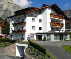 Hotel Garni Apartments Mezdi