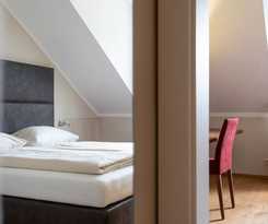 eee hotel Perg