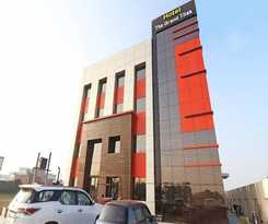 Hotel The Grand Tilak