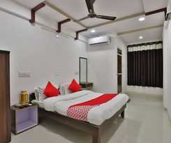 OYO 29317 Milan Guest House
