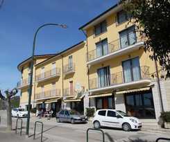 Hotel Coste Del Lago