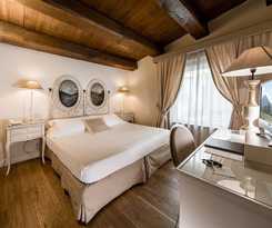 Hotel and Residenza 100 Torri