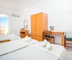 Kiras Studios