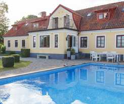 Hotel Flädie Mat and Vingård