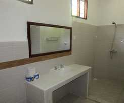 Baraka Beach Bungalows