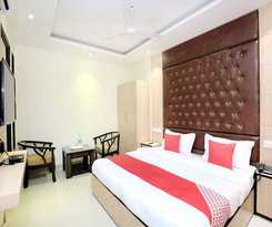 OYO 15486 New Diamond