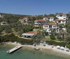 Hotel Diplomats Holidays