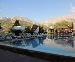 Faraya Village Club