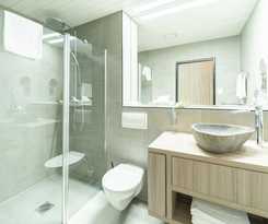 Bernstein Salzland Center