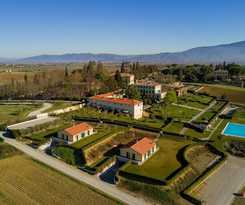Resort Borgo Syrah