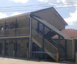 Grand Howell Inn