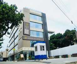 Hotel Sapphire Sky