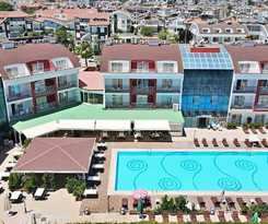Side Legend Hotel