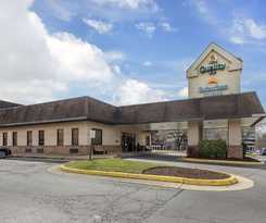 Suburban Studios Tysons Corner