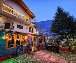 Hotel Page 3 - Riverside Rooms and Bar