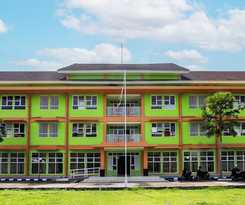 Hotel OYO Life 93399 Kos Batulayar