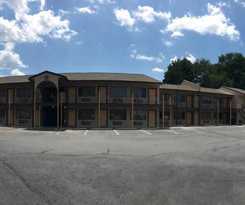 Hotel Travelers Inn