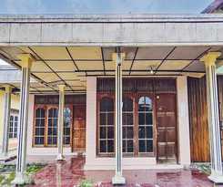 Hotel OYO Life 93662 Kost Pak Budi