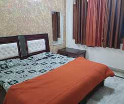 Roomshala 153 Krishnashrya