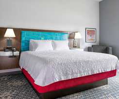 Hampton Inn and Suites Omaha Un Medical Center Area