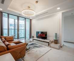 LANDMARK 81 Luxury Riverside Retreat