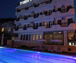 Three Points Boutiqe Hotel