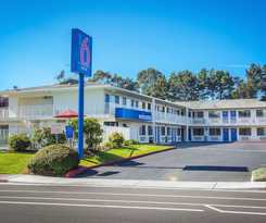 Hotel Motel 6 Arcata, CA - Cal Poly Humboldt