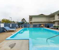 Hotel Days Inn by Wyndham New Philadelphia