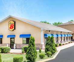 Hotel Super 8 by Wyndham Paris