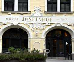Josefshof Am Rathaus