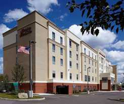 Hampton Inn and Suites Pittsburgh Airport South–Settlers Ridge