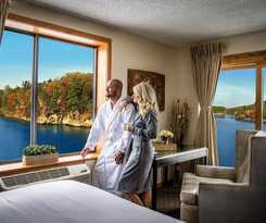 The VUE Boutique and Boathouse