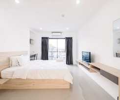 Baan Mae Suvarnabhumi Airport